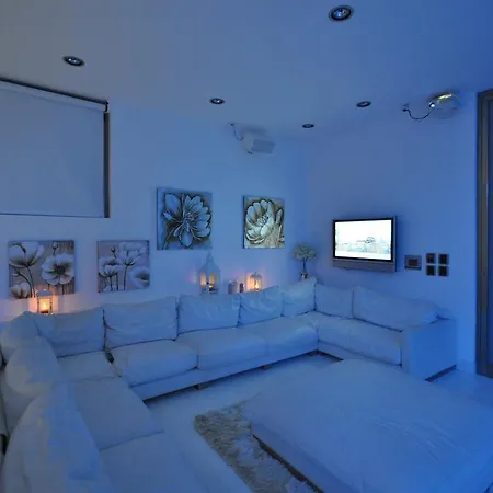 Emozioni Apartment *