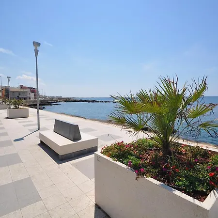 Emozioni Apartment *